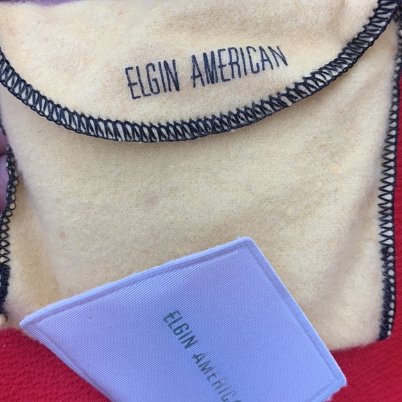 Vintage Elgin American Goldtone Compact mirror like New on original box - Picture 5 of 5